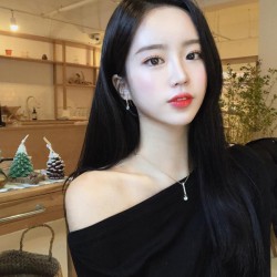 김유*