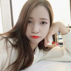 정인*
