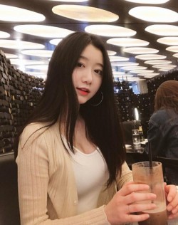 한*