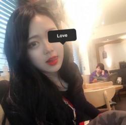 이*