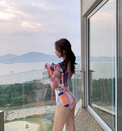 이예*